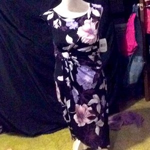 Short sleeve middle length floral print dress
